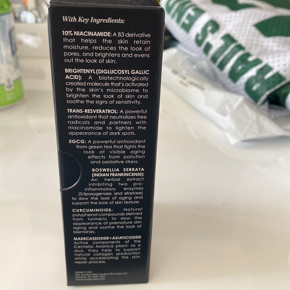 Sunday Riley B3 Nice - Picture 4 of 4